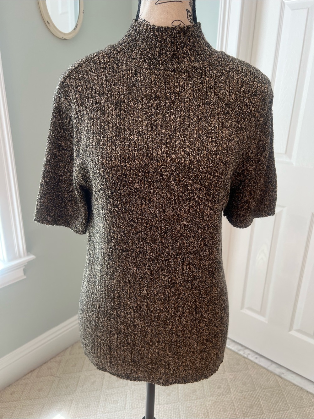 Emma James textured knit sweater | black & metallic gold speckled yarn | SZ L
